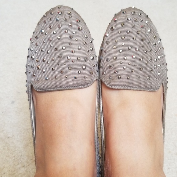 INC flats - Picture 1 of 3